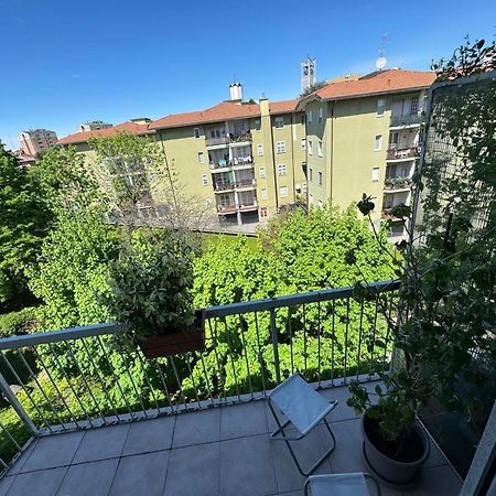 San Siro Suites Margot & Fiera Milano Exterior foto